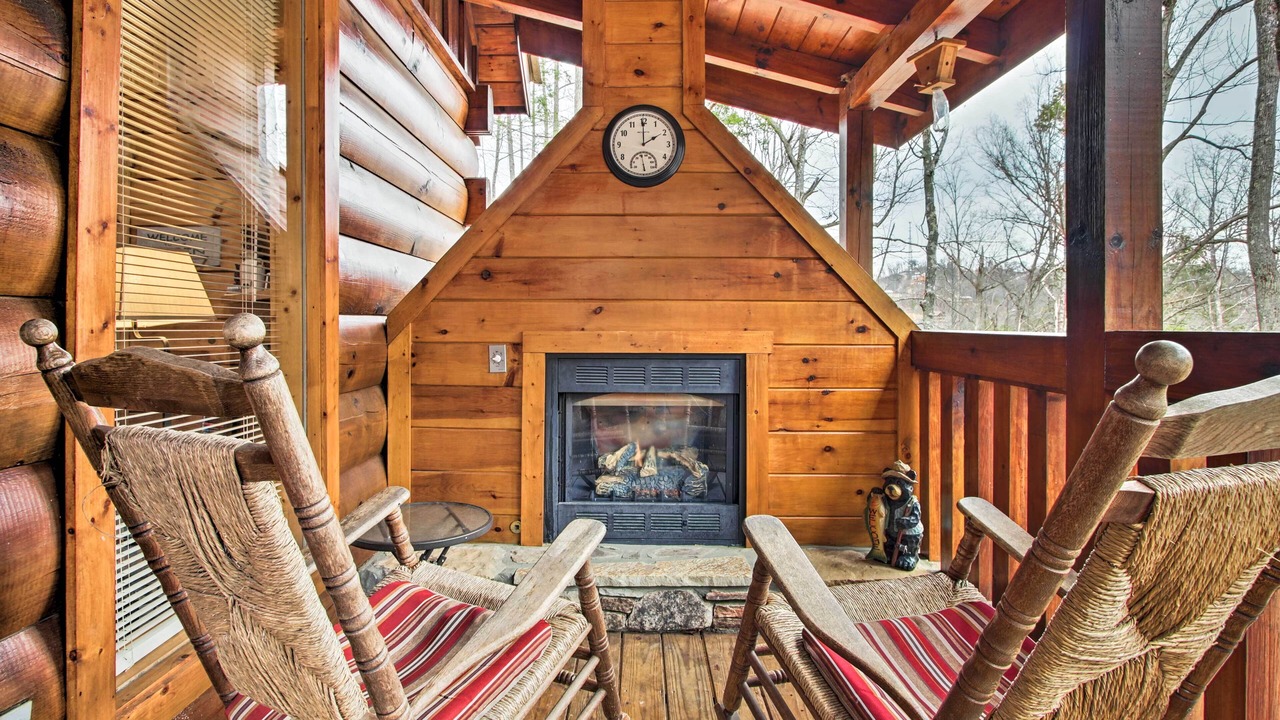Photo of Livingroom in Gatlinburg