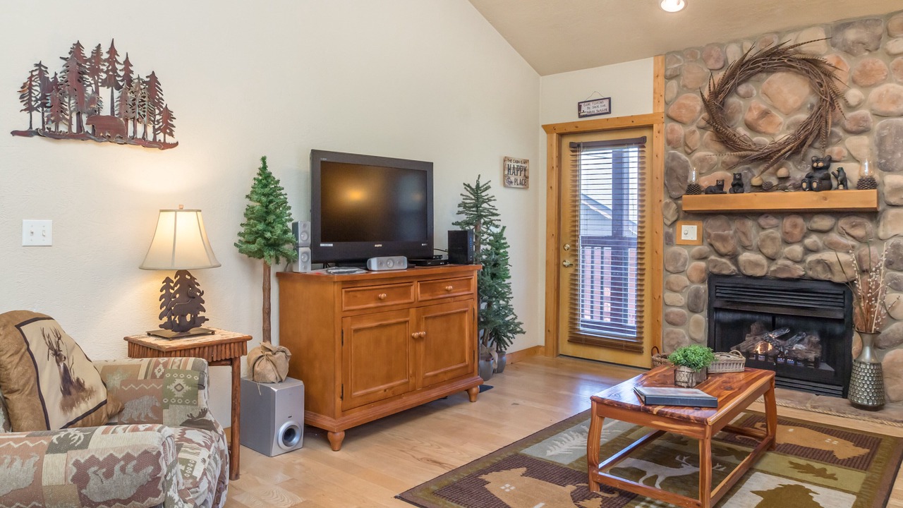 Photo of Livingroom in Branson Theater District