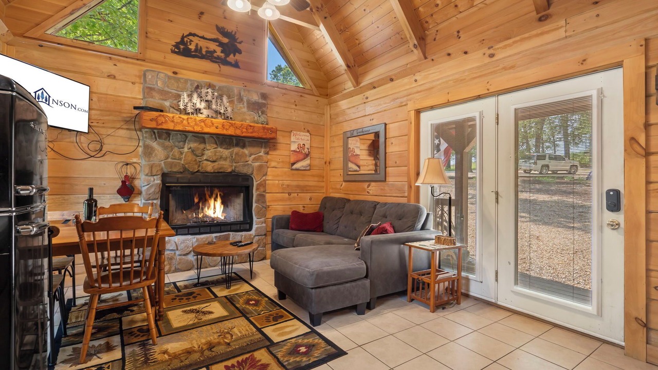 Photo of Livingroom in Ridgedale