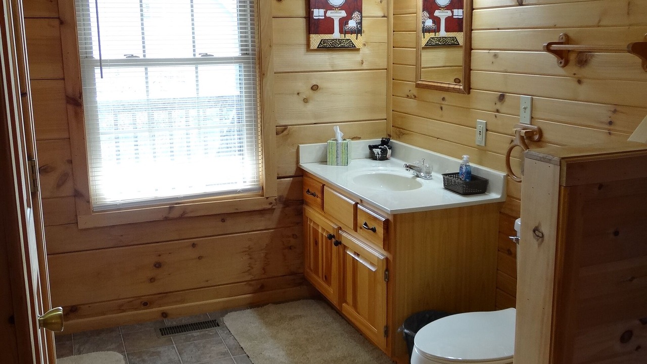Photo of Bathroom in Sevierville