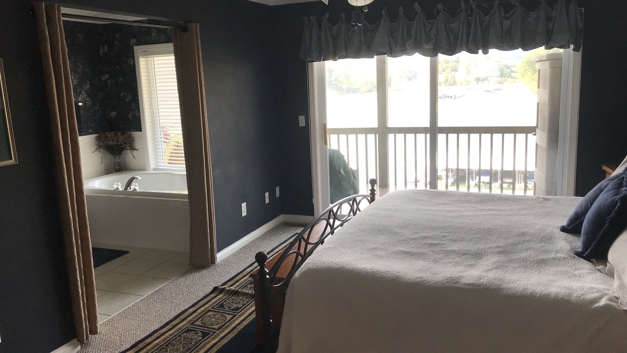 Photo of Bedroom in La Follette