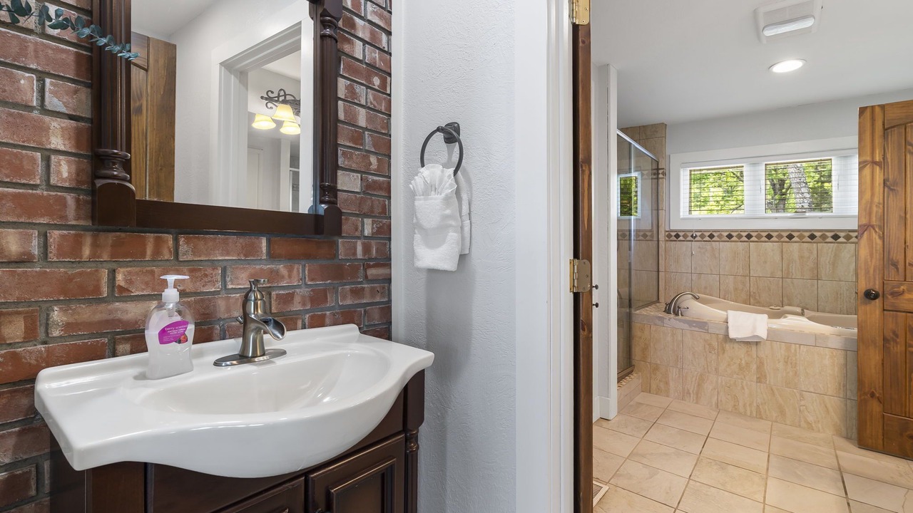 Photo of Bathroom in Big Cedars