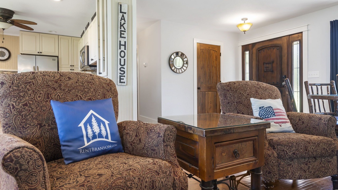 Photo of Livingroom in Big Cedars