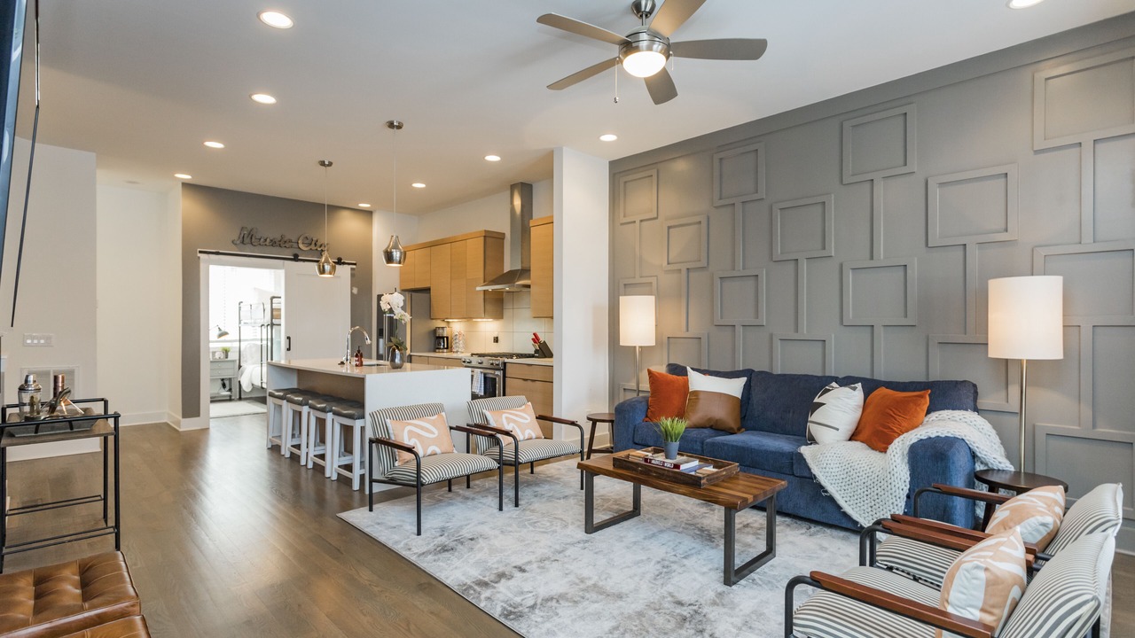 Photo of Livingroom in Hadley - Washington