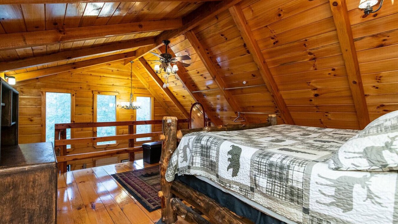 Photo of Bedroom in Campton