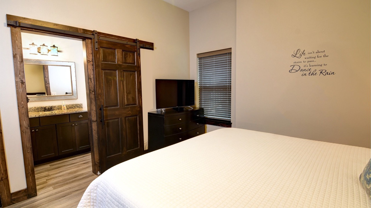 Photo of Bedroom in Lampe
