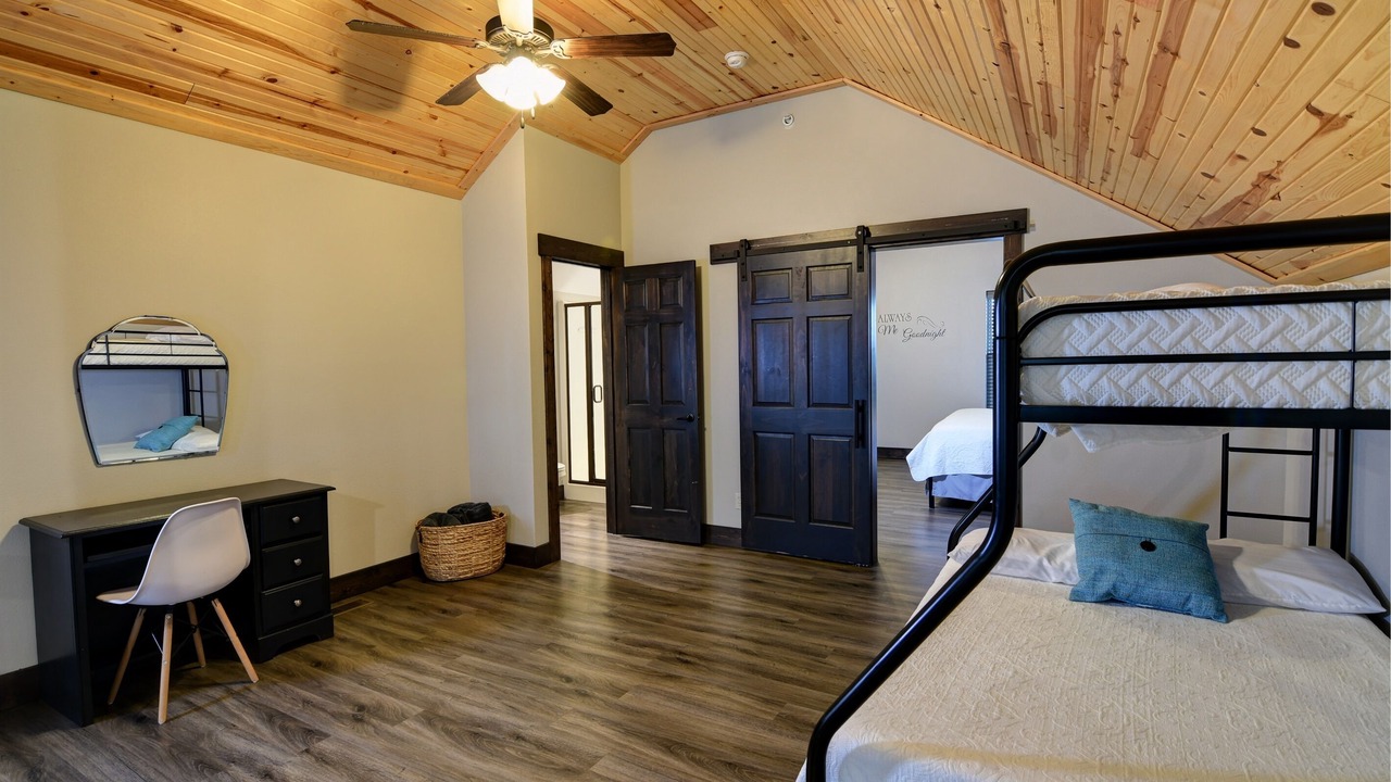 Photo of Bedroom in Lampe