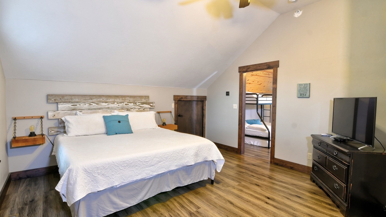 Photo of Bedroom in Lampe