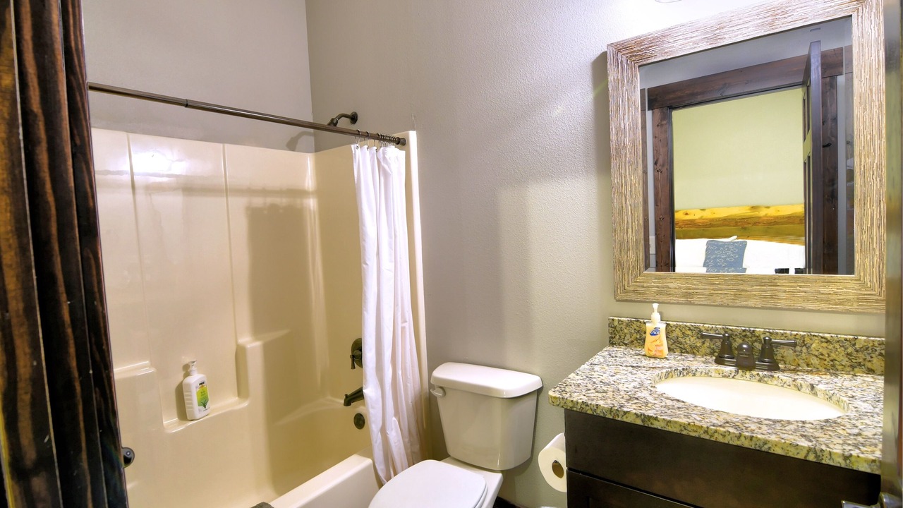 Photo of Bathroom in Lampe