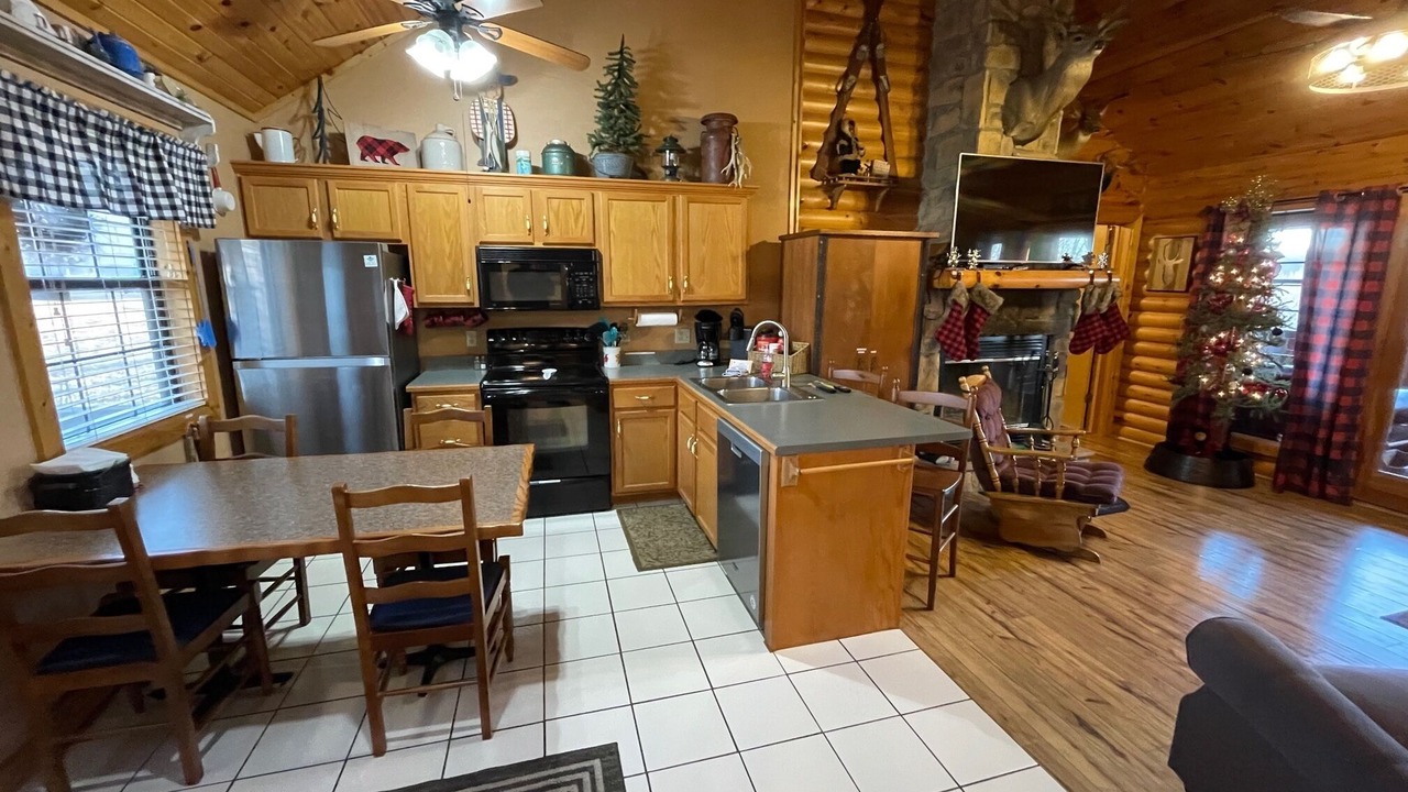 Photo of Kitchen in Notch Estates
