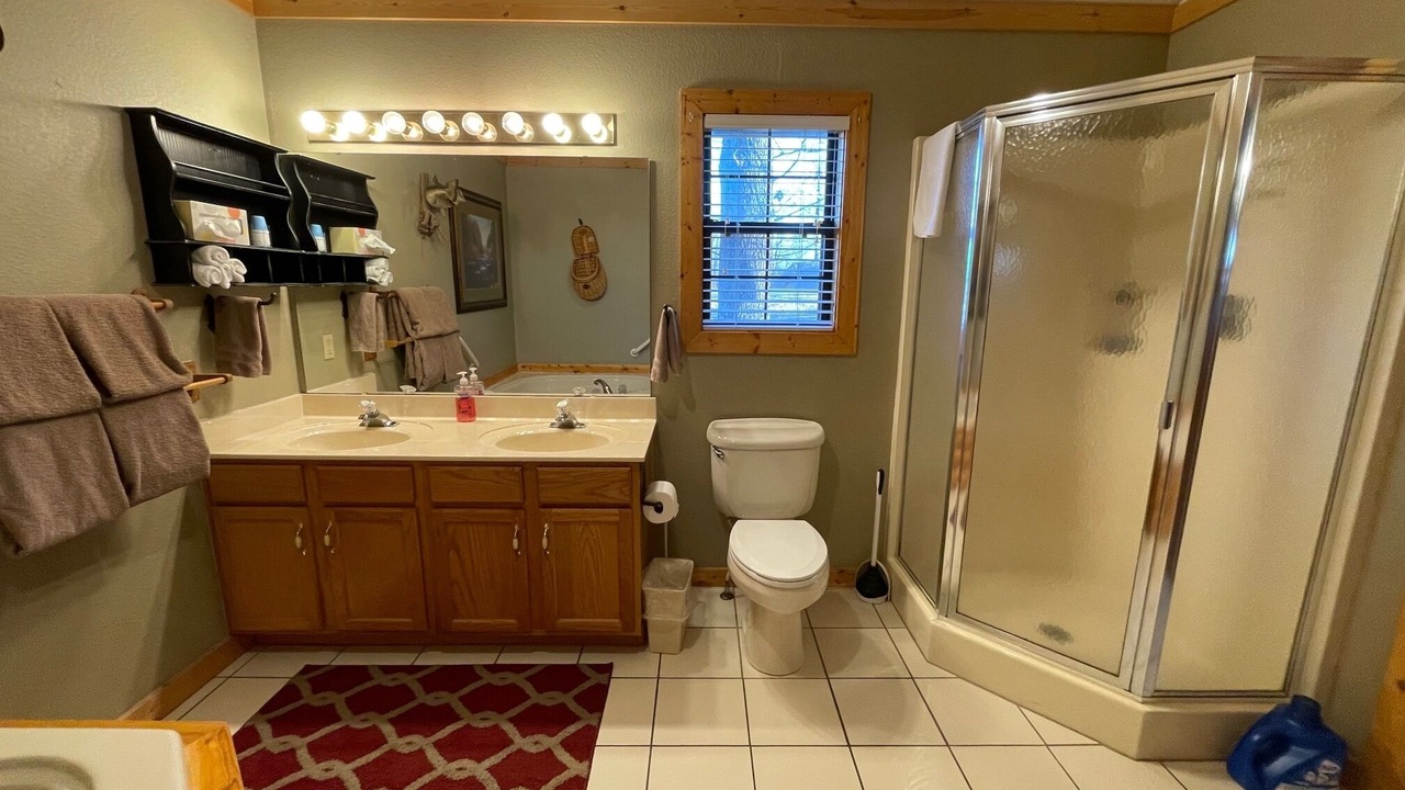 Photo of Bathroom in Notch Estates