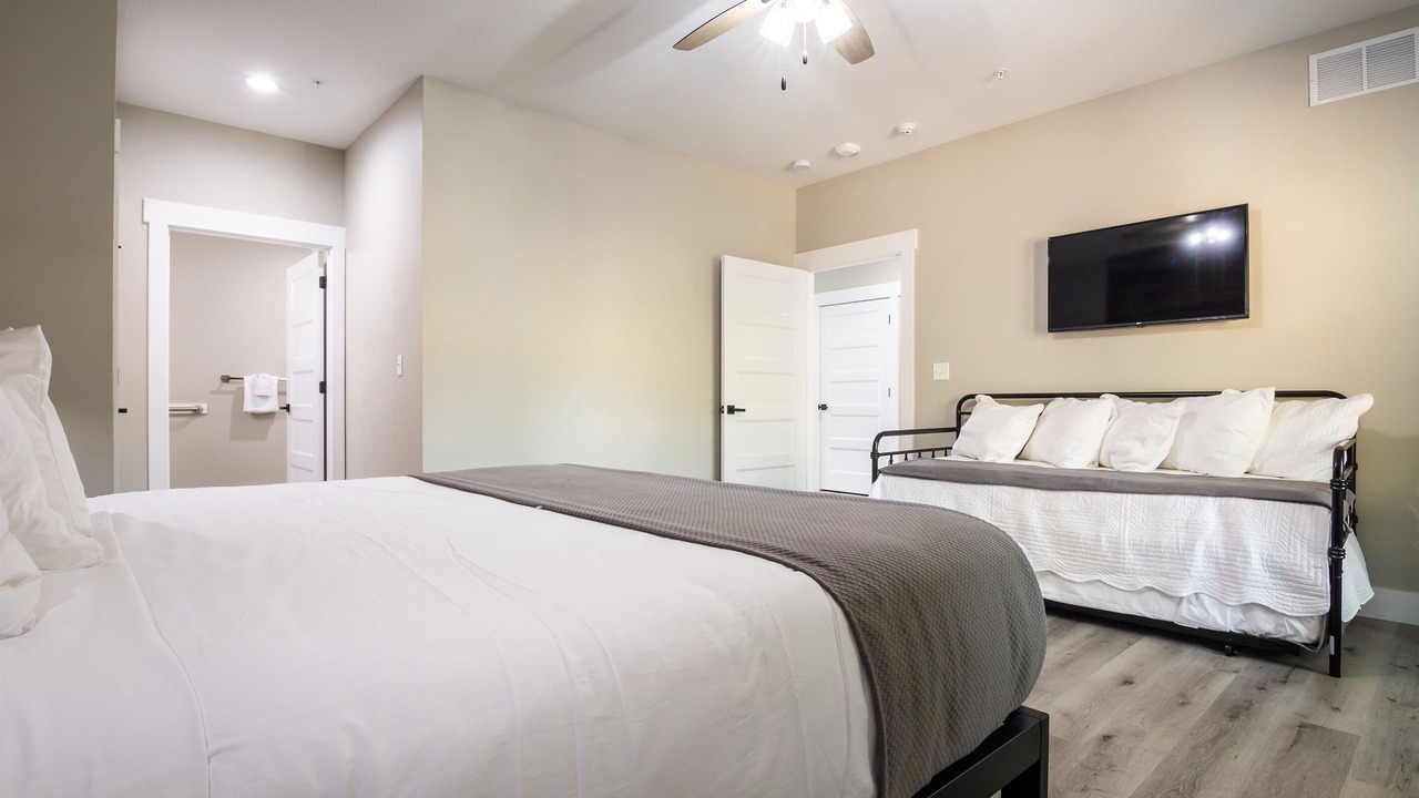Photo of Bedroom in Table Rock