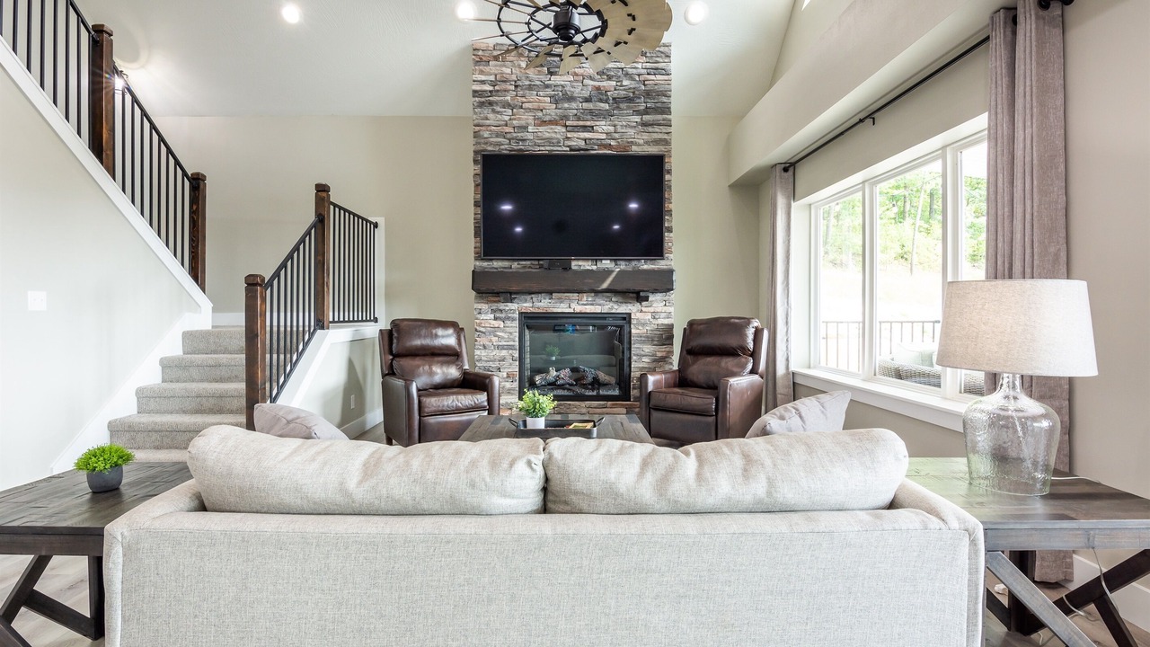 Photo of Livingroom in Table Rock