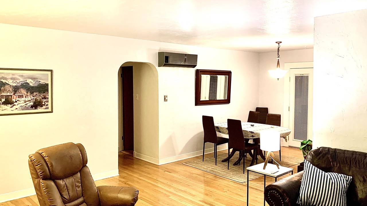 Photo of Livingroom in Southeast Heights