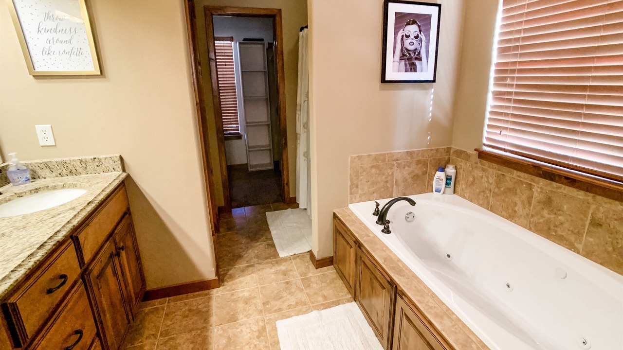 Photo of Bathroom in Hollister