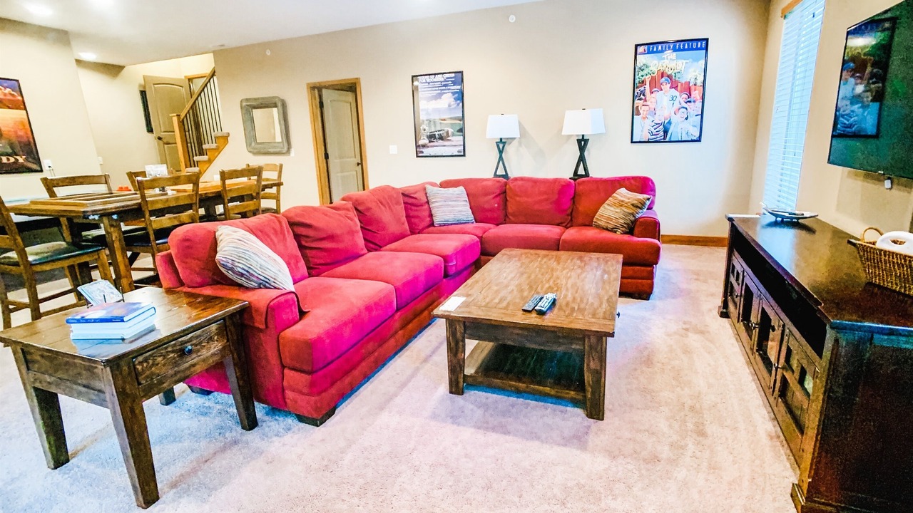 Photo of Livingroom in Hollister