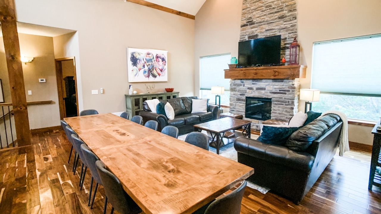 Photo of Livingroom in Hollister