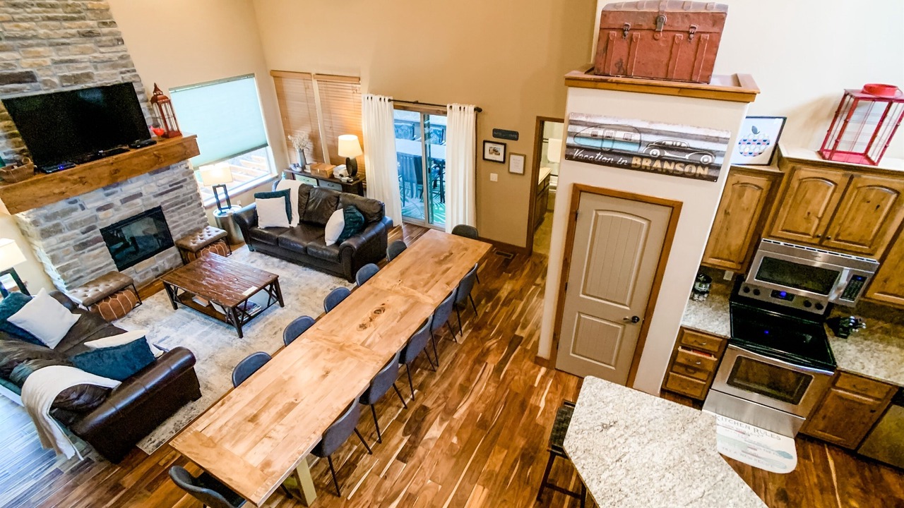 Photo of Livingroom in Hollister