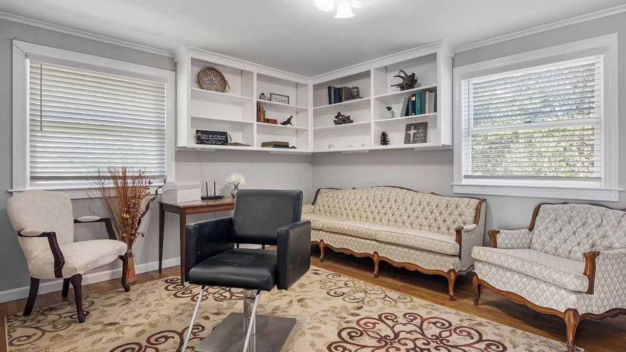 Photo of Bedroom in Manteo