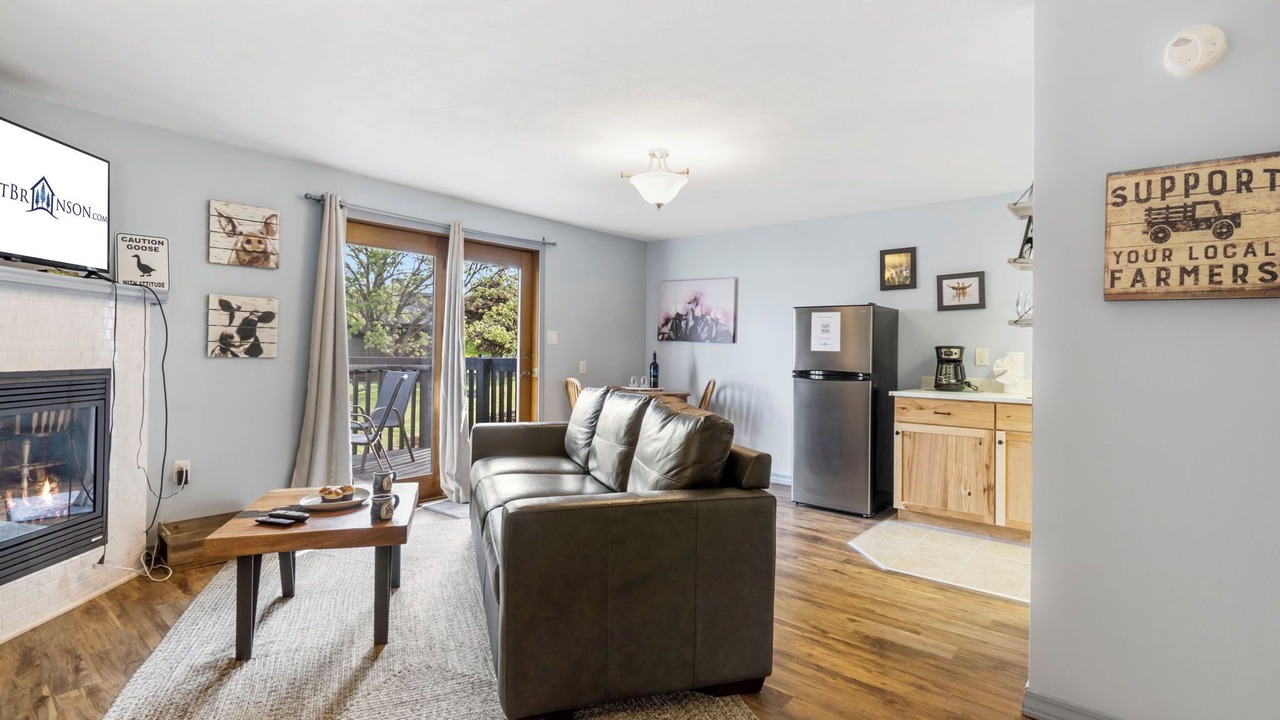 Photo of Livingroom in Big Cedars