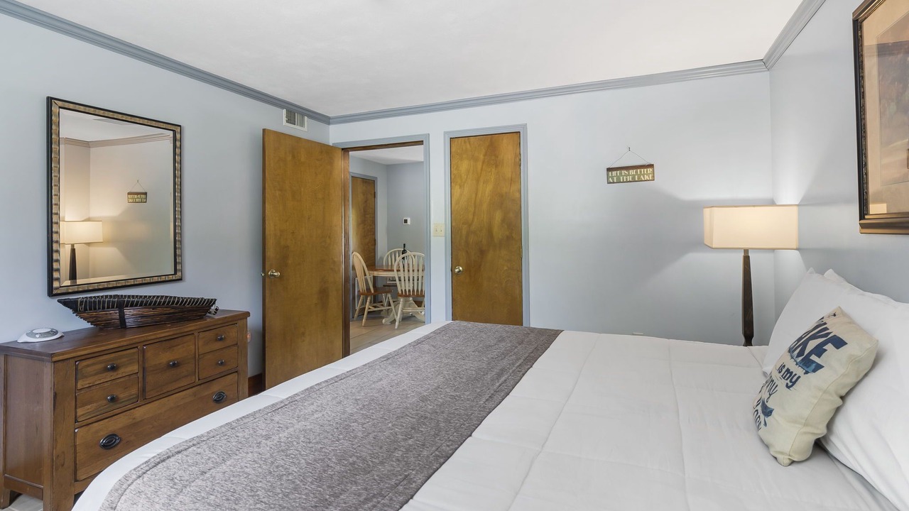 Photo of Bedroom in Big Cedars