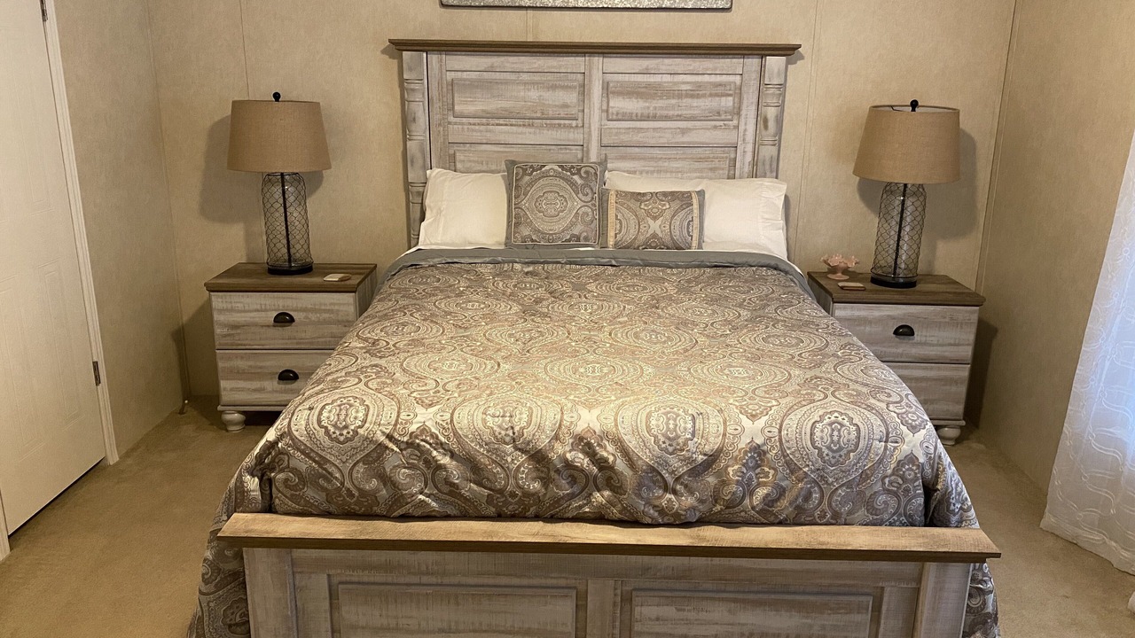 Photo of Bedroom in Shawnee