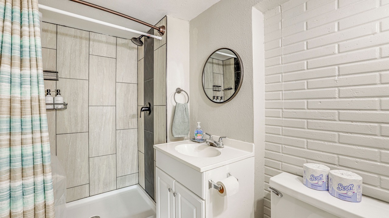 Photo of Bathroom in Shell Knob