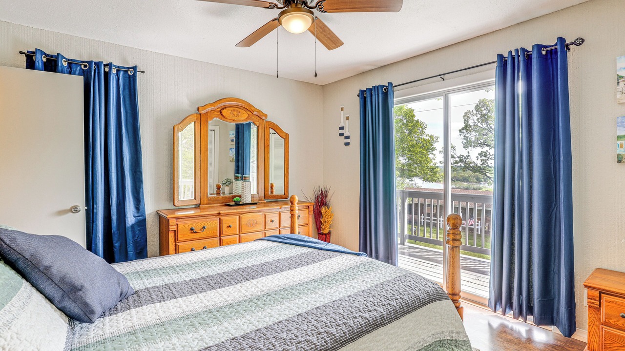 Photo of Bedroom in Shell Knob
