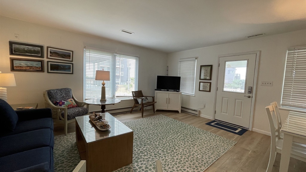 Photo of Livingroom in Hatteras