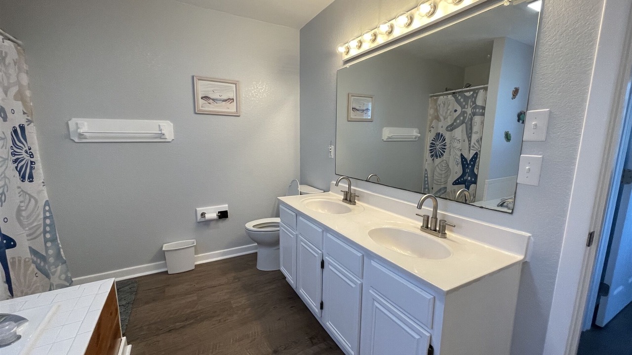 Photo of Bathroom in Frisco