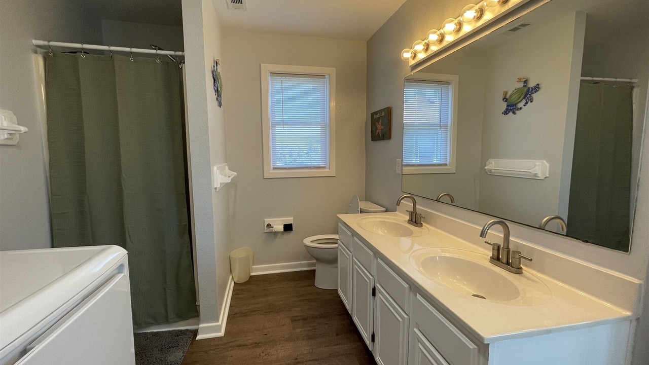 Photo of Bathroom in Frisco