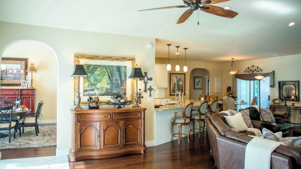 Photo of Livingroom in Kimberling City