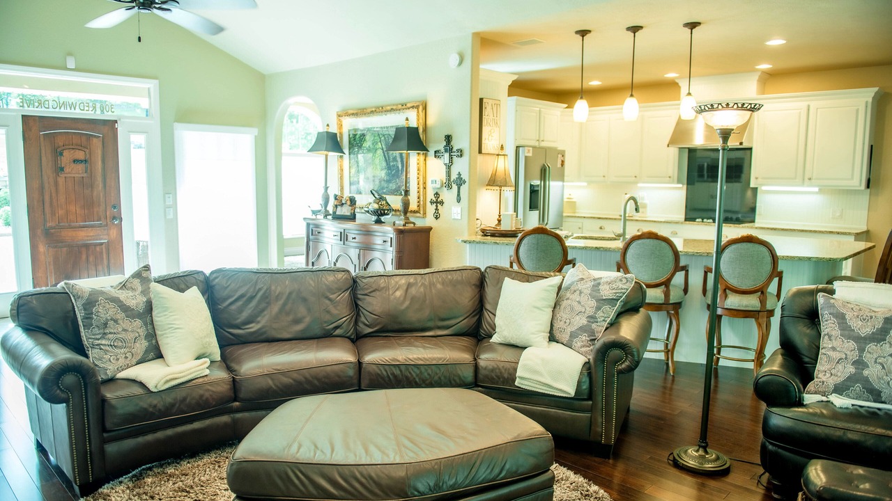 Photo of Livingroom in Kimberling City
