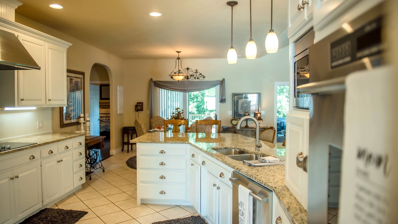 Photo of Kitchen in Kimberling City