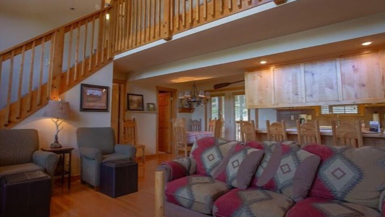 Photo of Livingroom in Reeds Spring