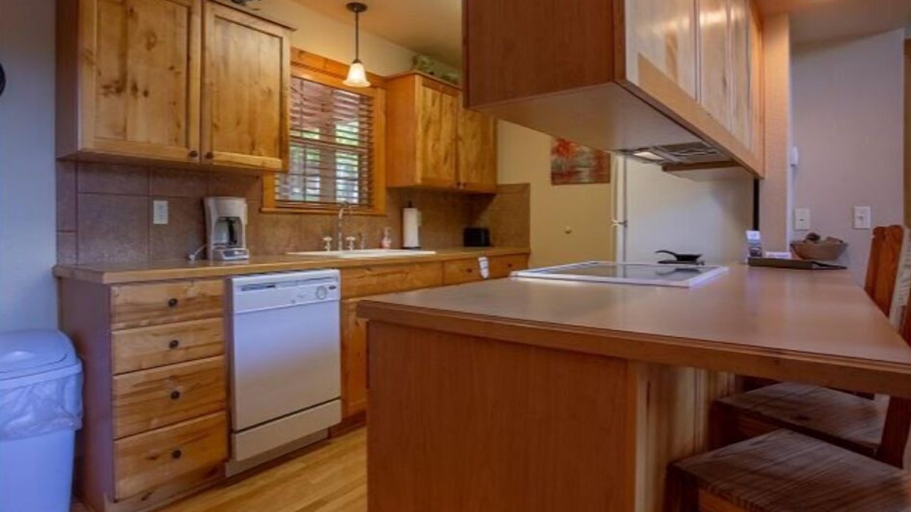 Photo of Kitchen in Reeds Spring