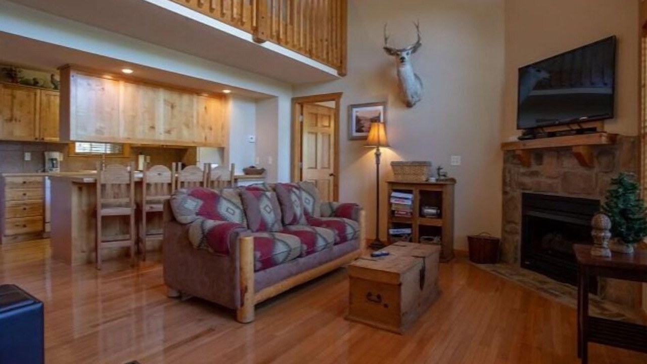 Photo of Livingroom in Reeds Spring