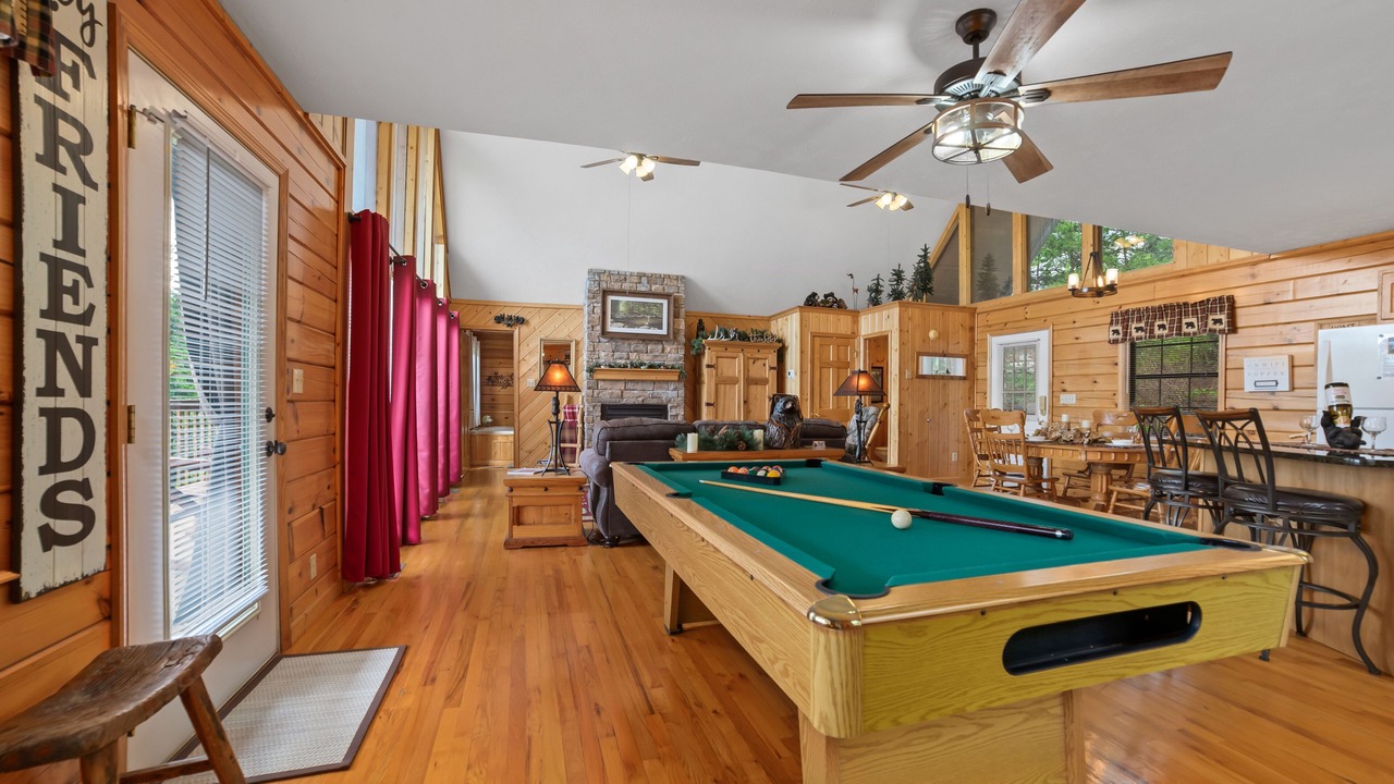 Photo of Bedroom in Sevierville