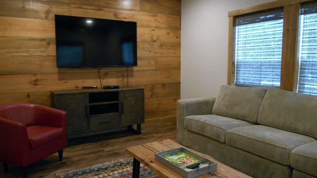 Photo of Bedroom in Kimberling City