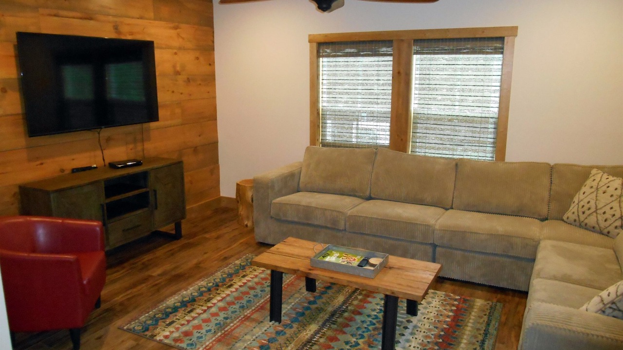 Photo of Bedroom in Kimberling City