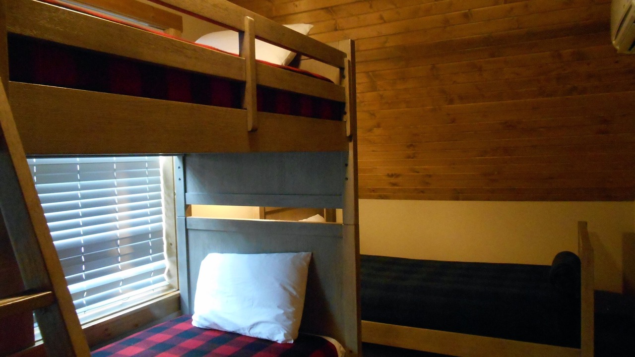 Photo of Bedroom in Kimberling City
