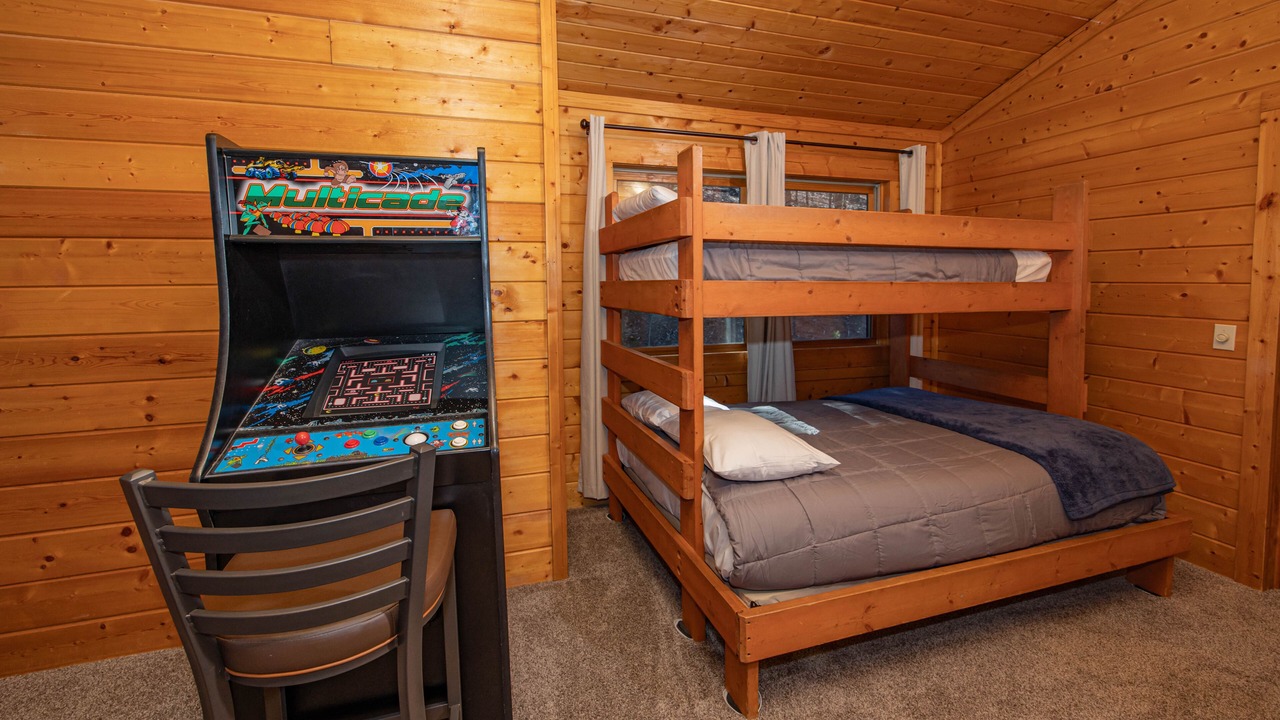 Photo of Bedroom in Sevierville