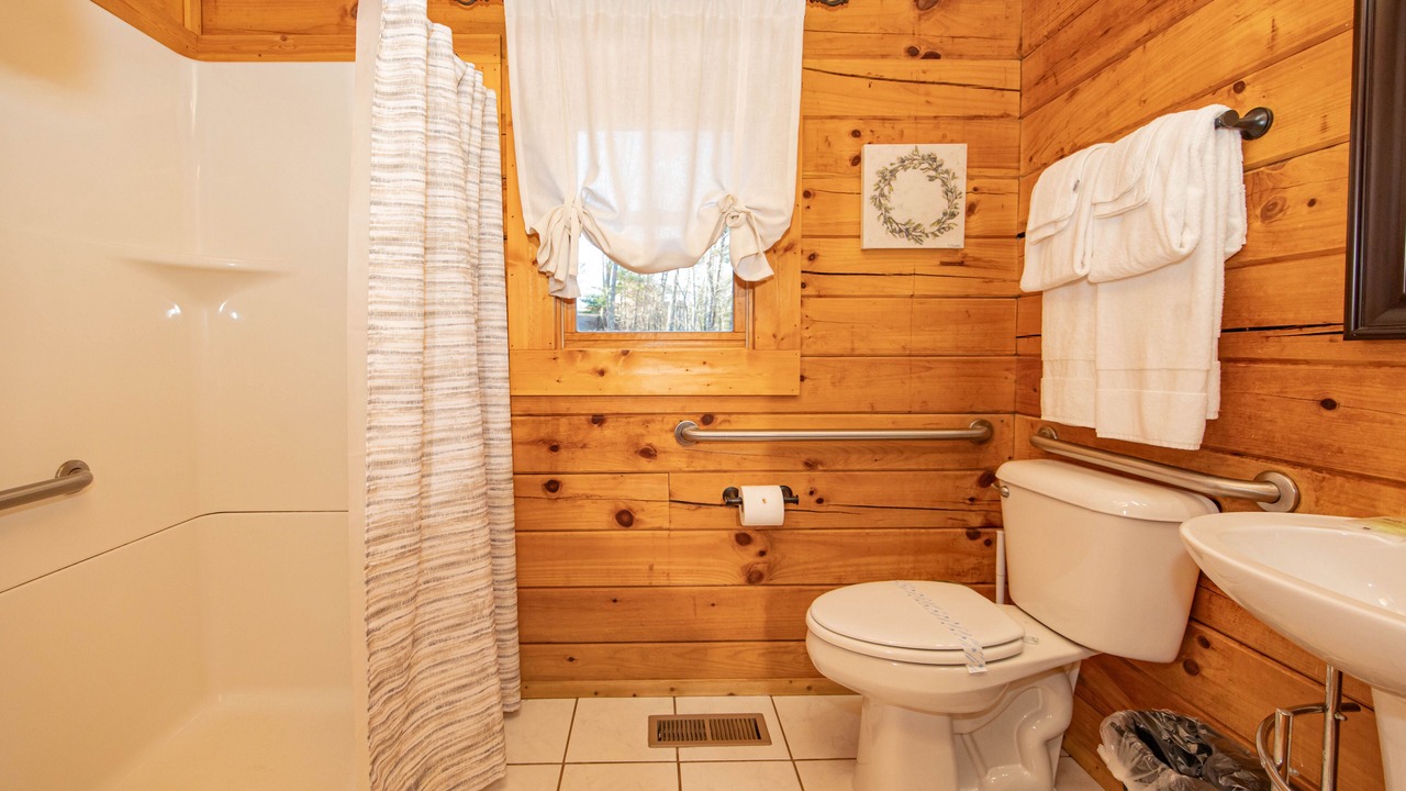 Photo of Bathroom in Sevierville