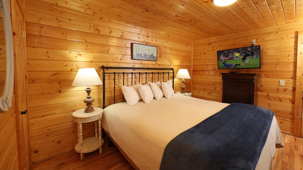 Photo of Bedroom in Sevierville