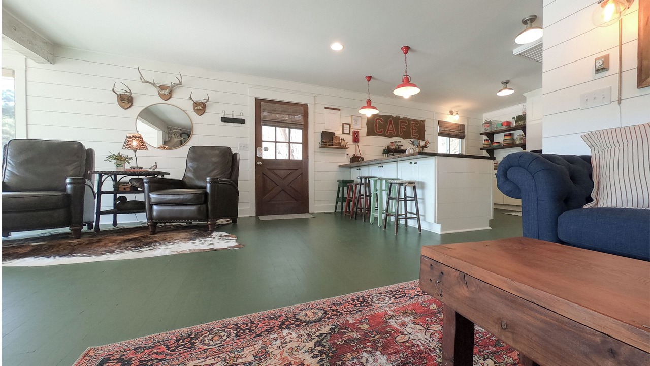 Photo of Livingroom in Shell Knob