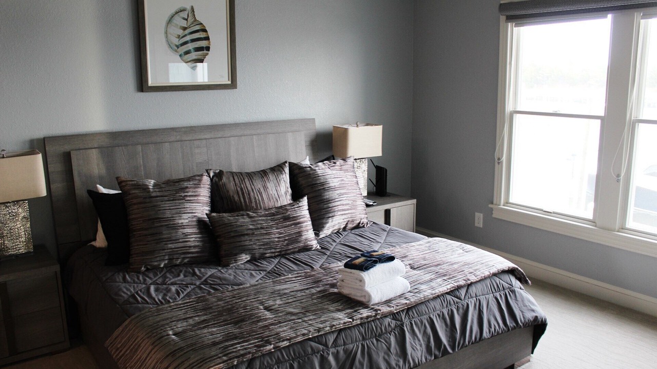 Photo of Bedroom in Manteo