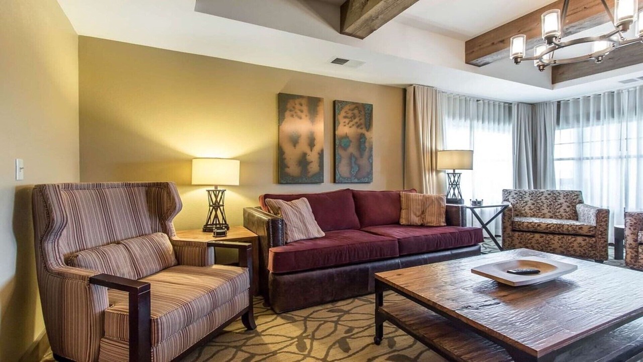 Photo of Livingroom in Big Cedars