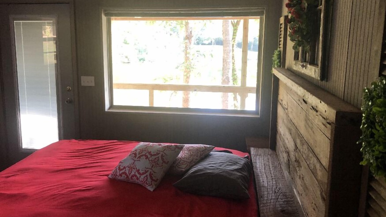 Photo of Bedroom in Marianna