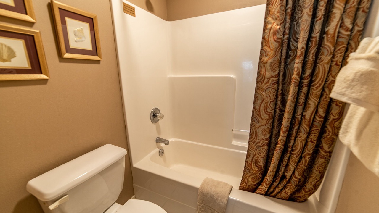 Photo of Bathroom in Branson