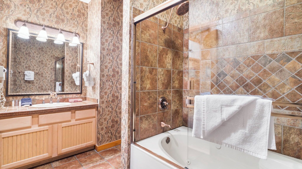 Photo of Bathroom in Branson Theater District